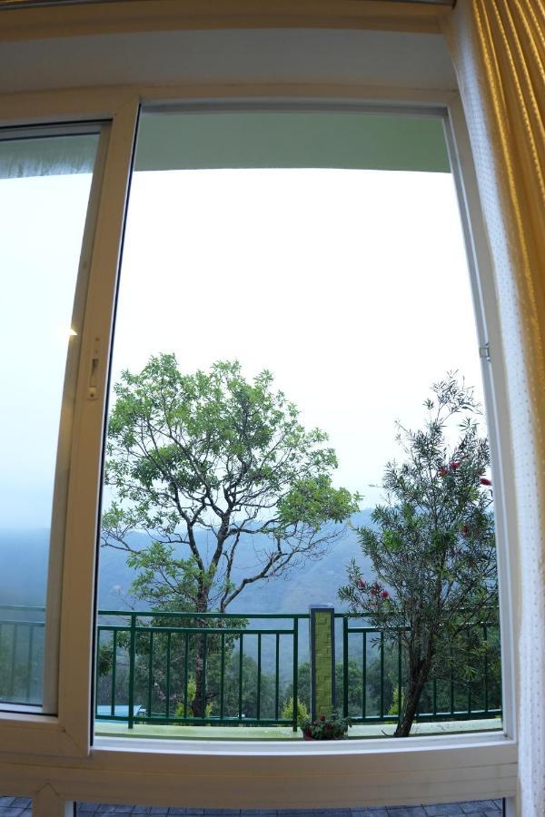 Vaga Mist Resort Vagamon Idukki Exterior foto