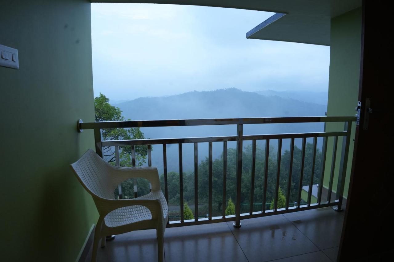 Vaga Mist Resort Vagamon Idukki Exterior foto