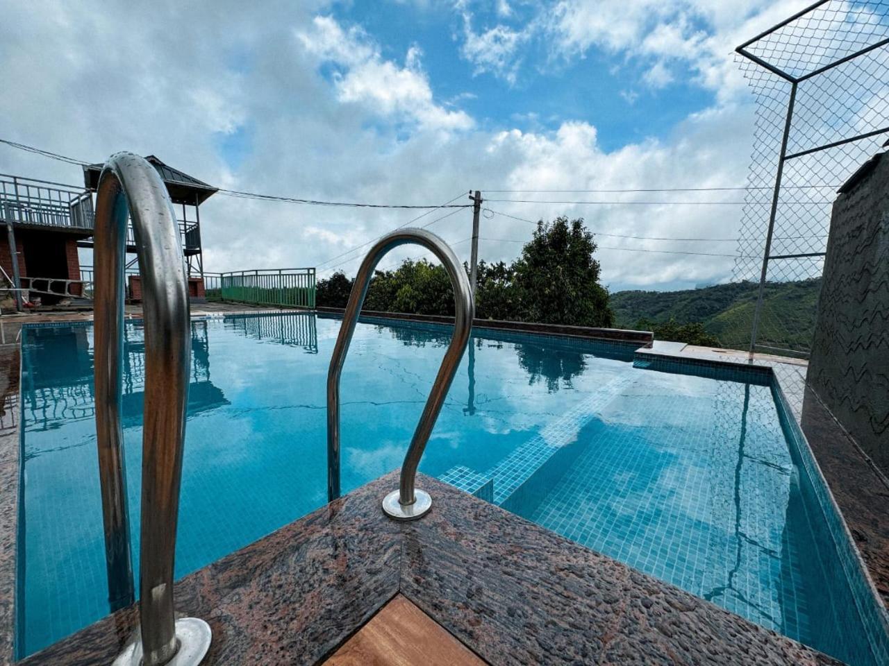 Vaga Mist Resort Vagamon Idukki Exterior foto